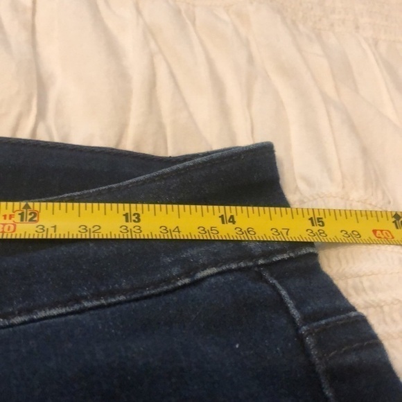 Fire Los Angeles Dark Wash Low Rise Distressed Skinny Jeans Size 5 - Picture 8 of 12